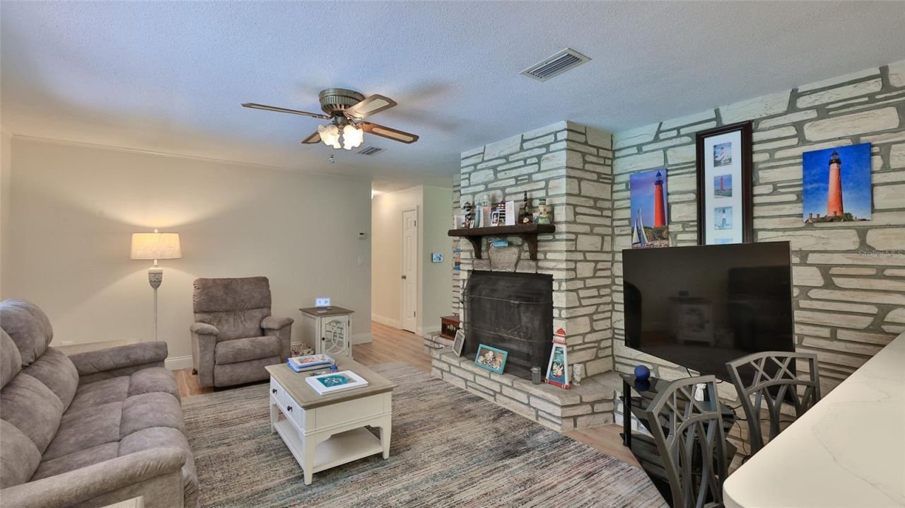 585 Corbin Park Road, New Smyrna Beach, FL 32168 Photo