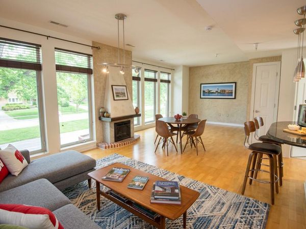 688 N Midvale BOULEVARD, Unit 201, Madison, WI 53705