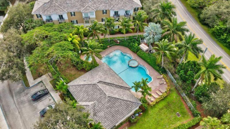 3813 NW 5th Terrace, Boca Raton, FL 33431 Photo