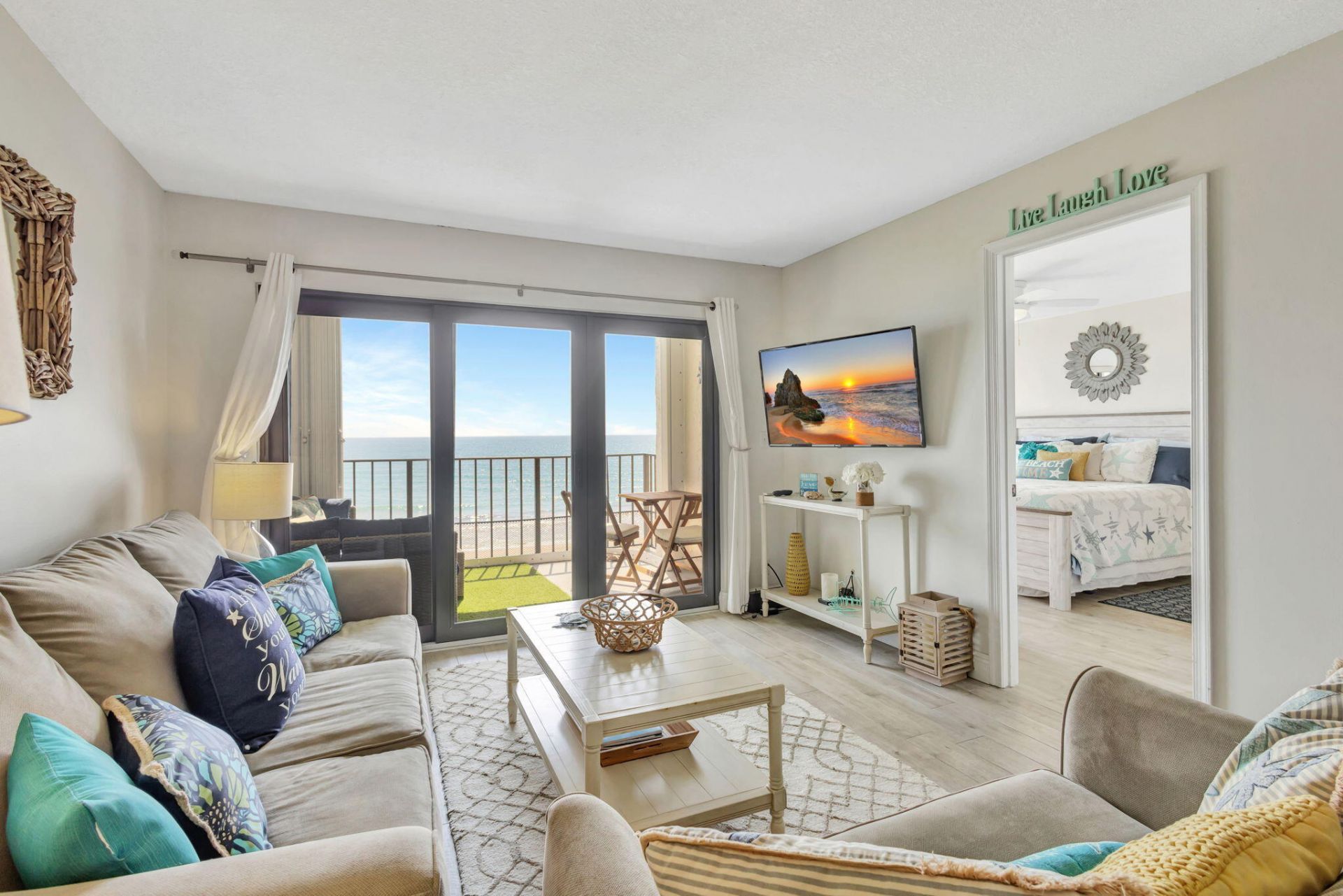 9400 S Ocean Drive, Unit 405, Jensen Beach, FL 34957 Photo