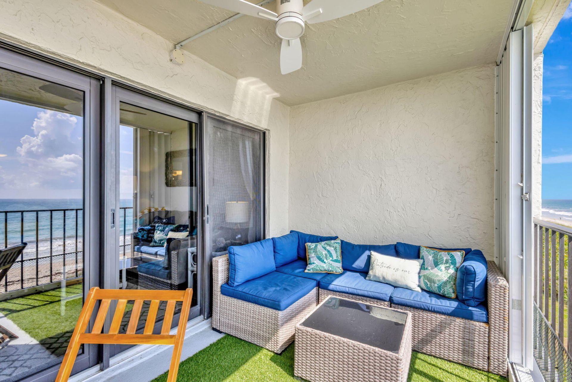 9400 S Ocean Drive, Unit 405, Jensen Beach, FL 34957 Photo