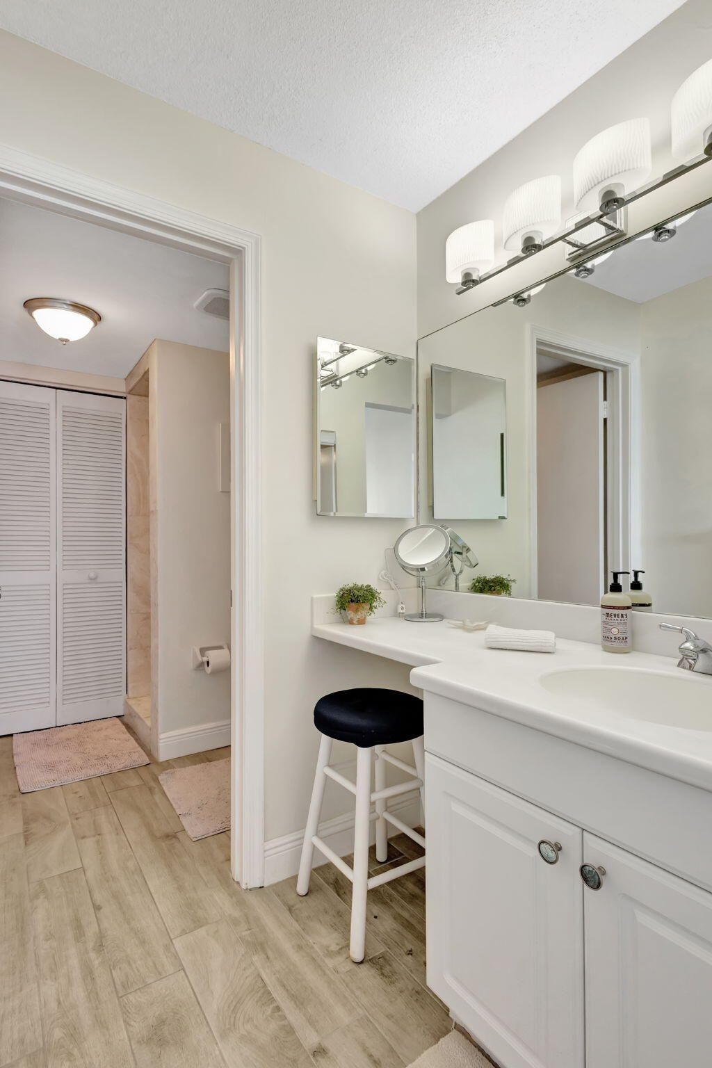 9400 S Ocean Drive, Unit 405, Jensen Beach, FL 34957 Photo