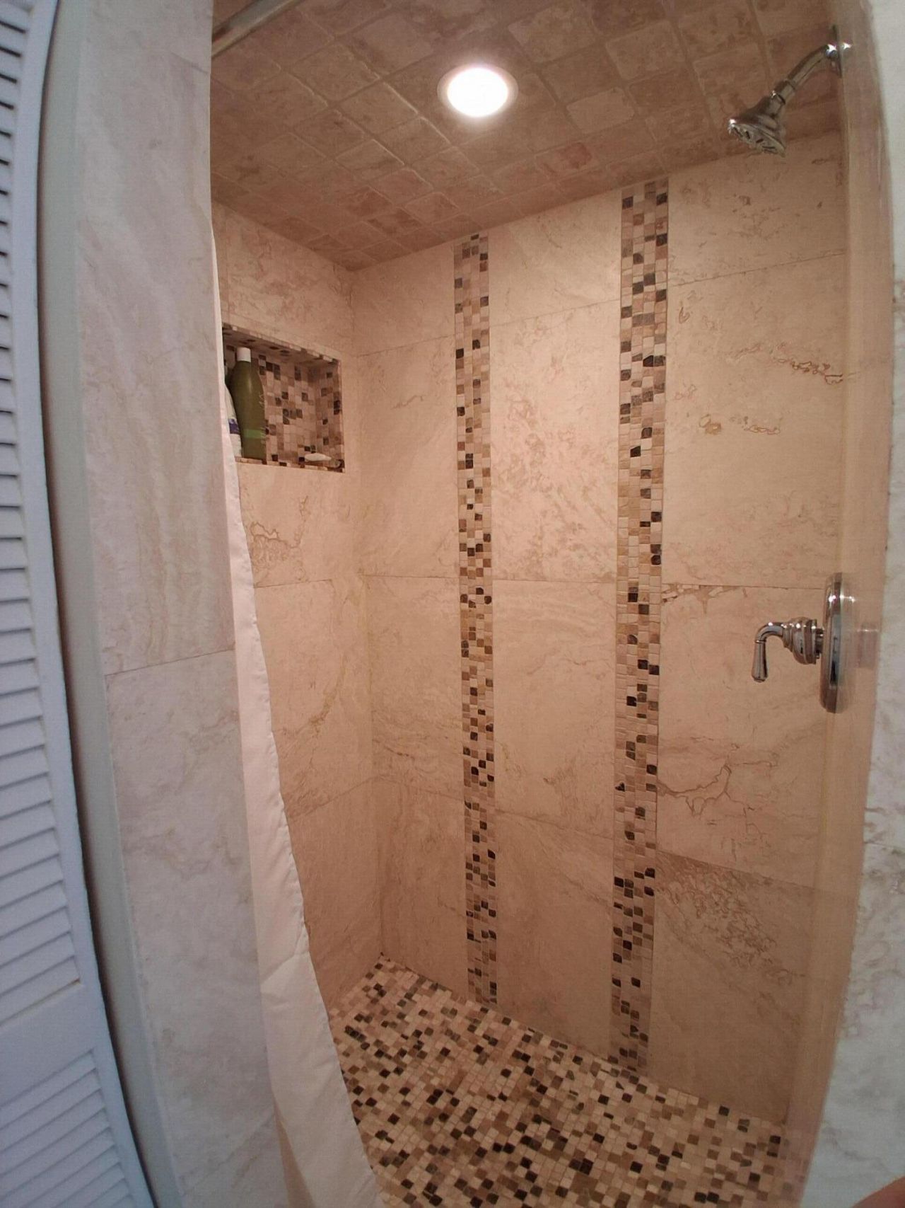 9400 S Ocean Drive, Unit 405, Jensen Beach, FL 34957 Photo