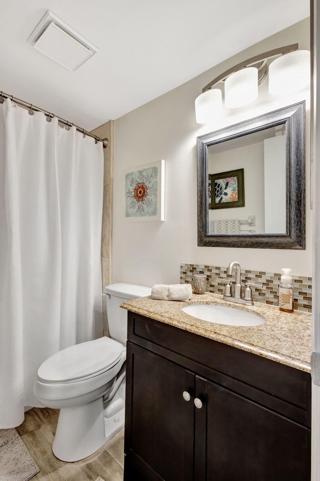 9400 S Ocean Drive, Unit 405, Jensen Beach, FL 34957 Photo