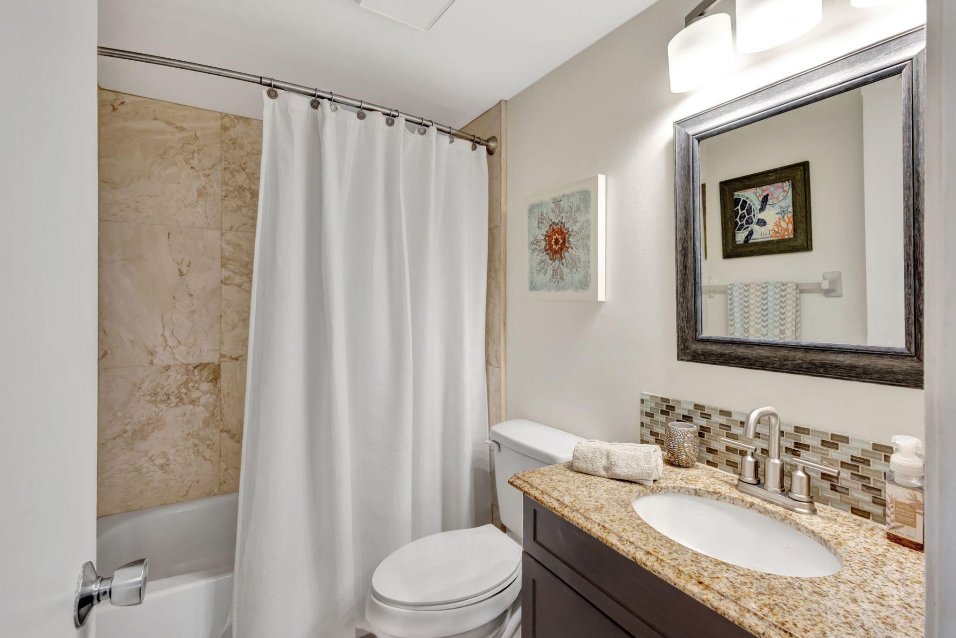 9400 S Ocean Drive, Unit 405, Jensen Beach, FL 34957 Photo