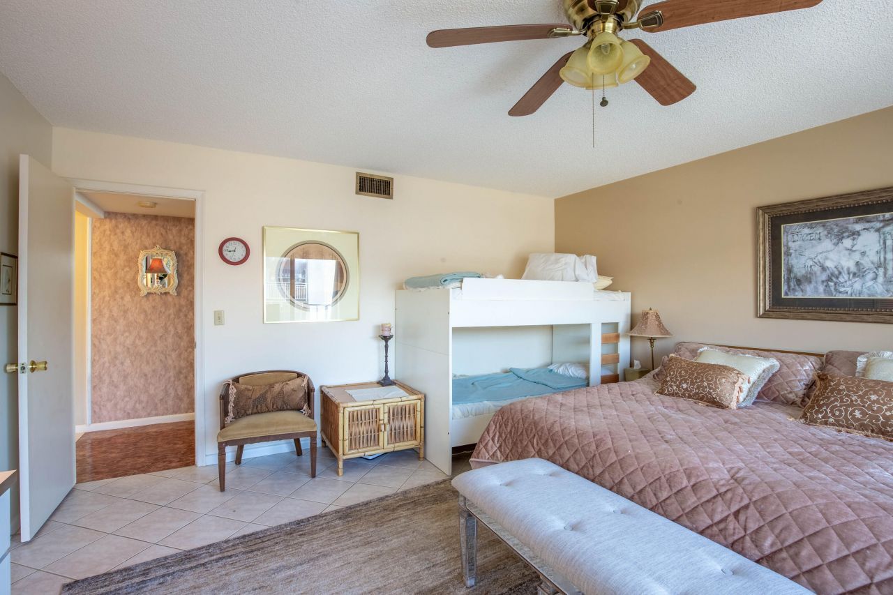 4200 S Ocean Boulevard, Unit 503, South Palm Beach, FL 33480 Photo