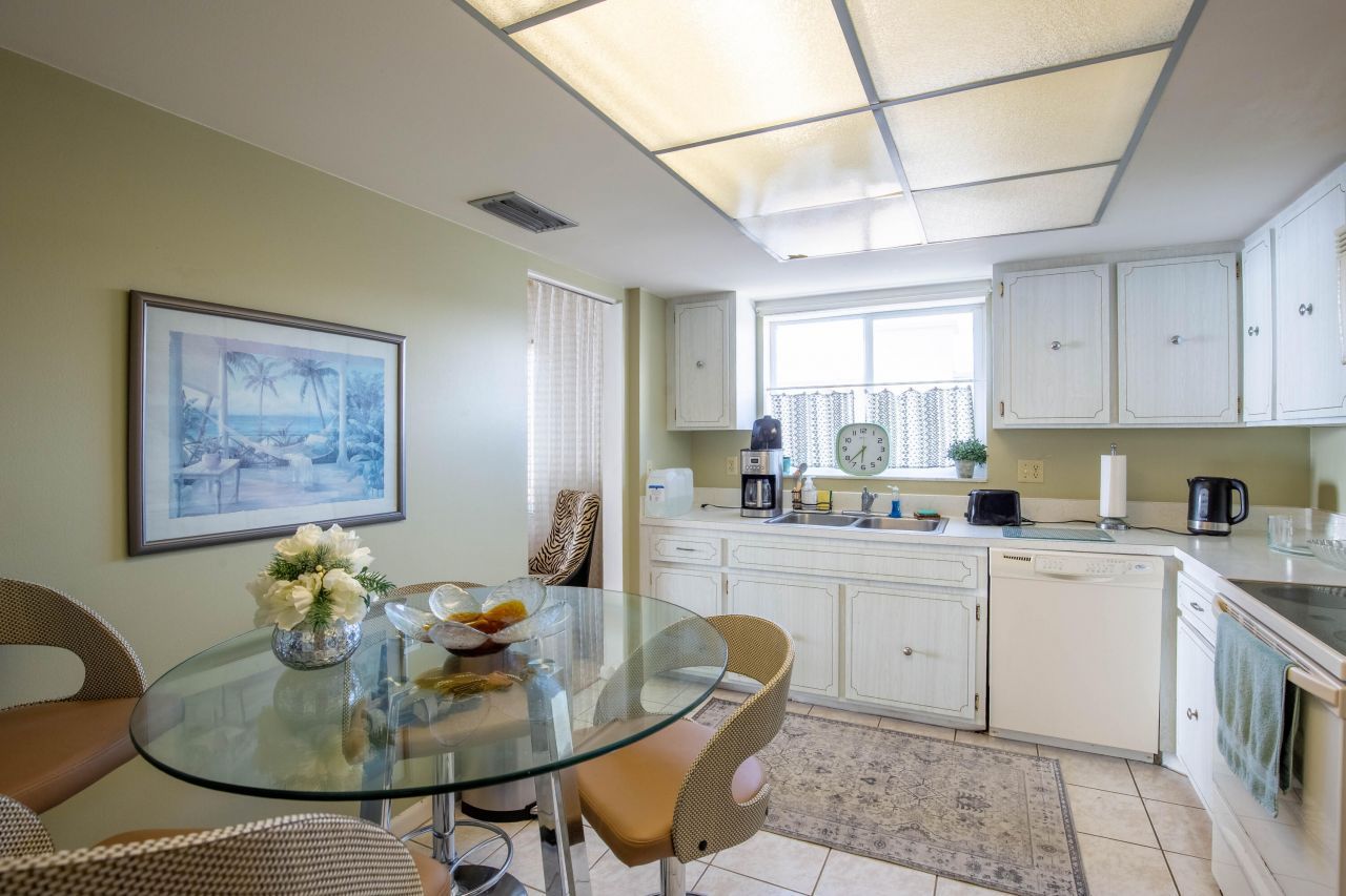 4200 S Ocean Boulevard, Unit 503, South Palm Beach, FL 33480 Photo