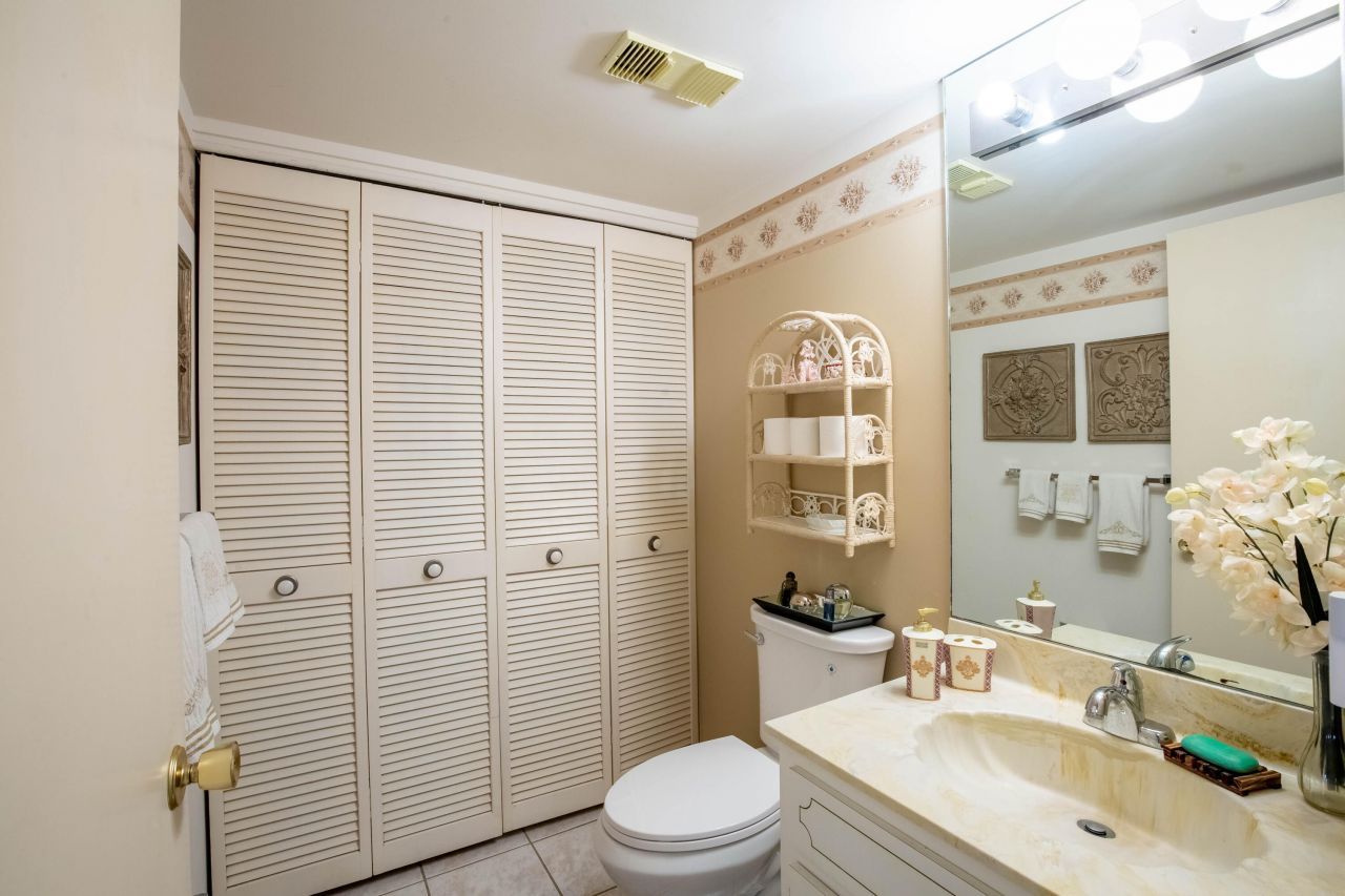 4200 S Ocean Boulevard, Unit 503, South Palm Beach, FL 33480 Photo