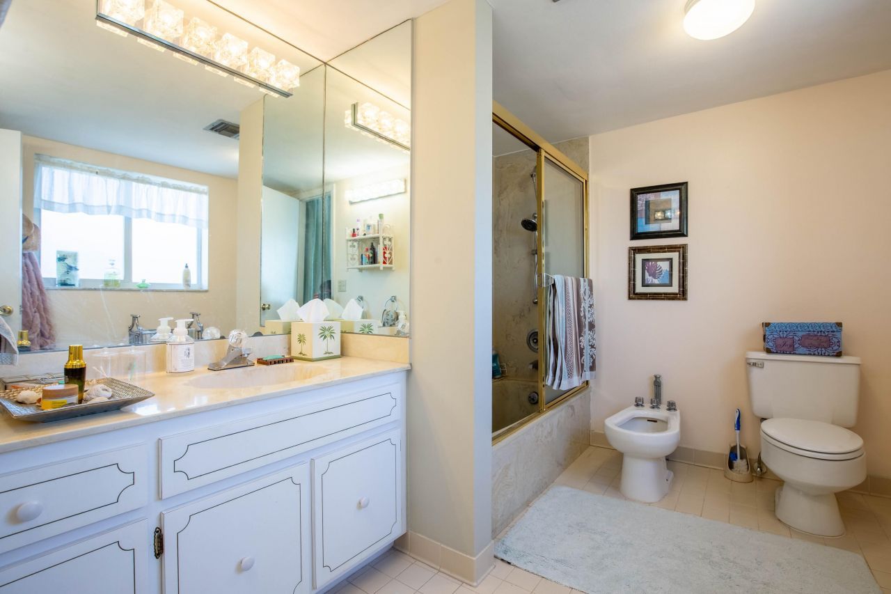 4200 S Ocean Boulevard, Unit 503, South Palm Beach, FL 33480 Photo