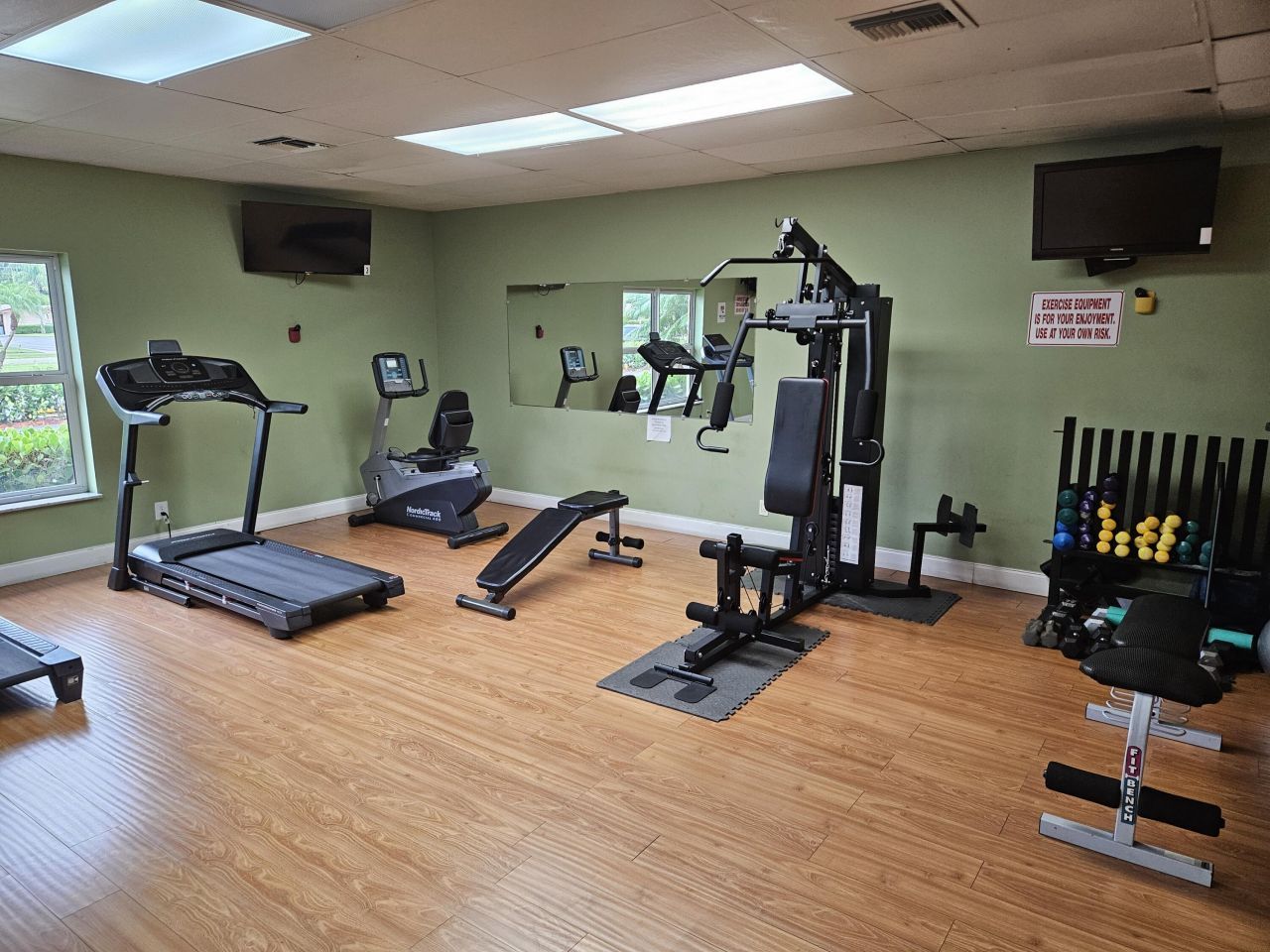 2941 Crrosley Drive W, Unit E, West Palm Beach, FL 33415 Photo