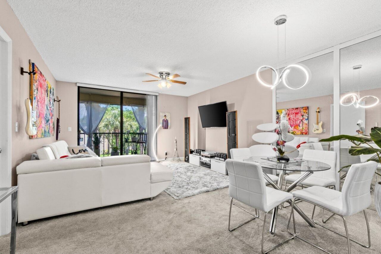 5100 Las Verdes Circle, Unit 316, Delray Beach, FL 33484 Photo