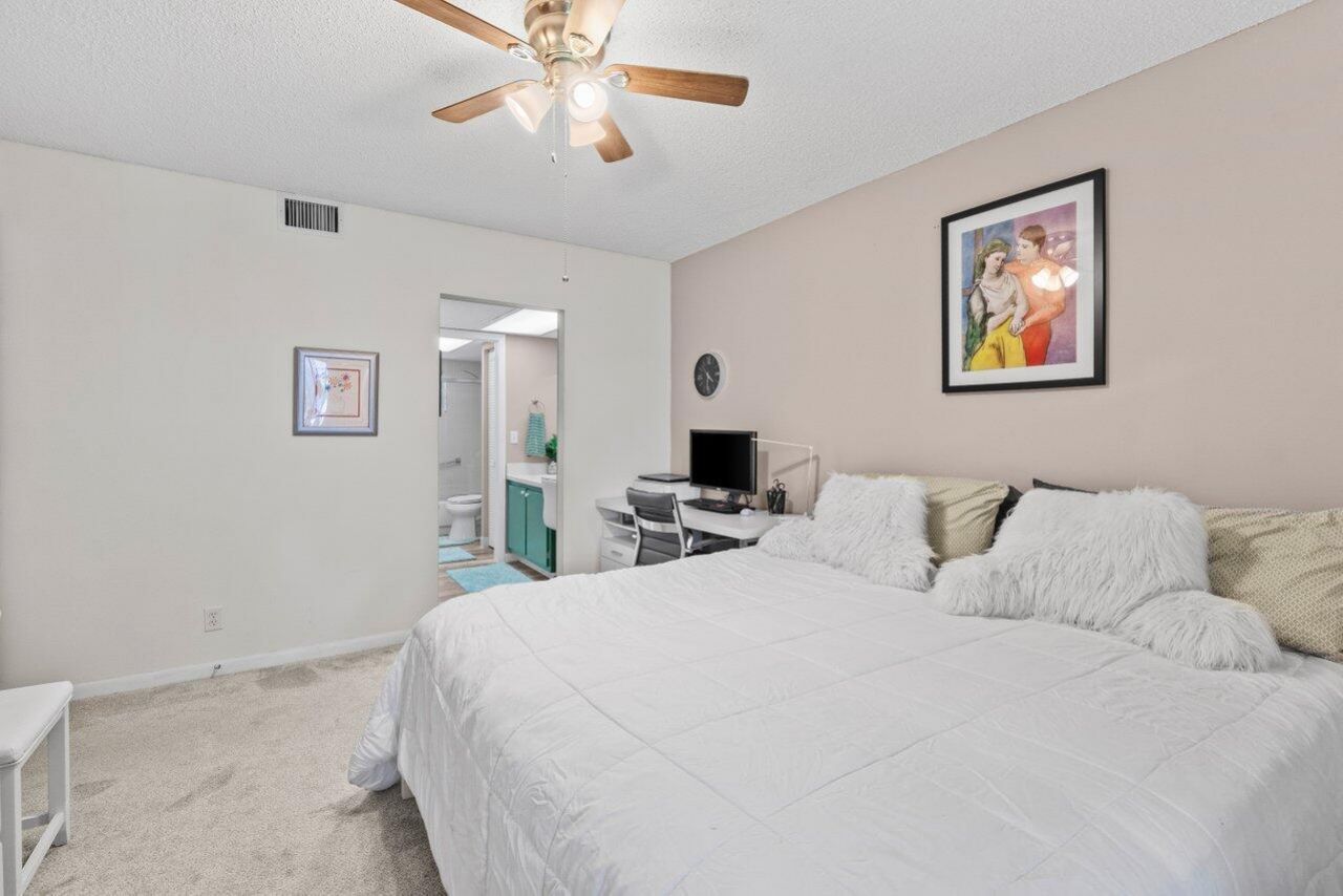 5100 Las Verdes Circle, Unit 316, Delray Beach, FL 33484 Photo