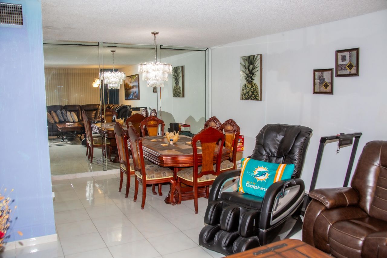 3821 Environ Boulevard, Unit 203, Lauderhill, FL 33319 Photo