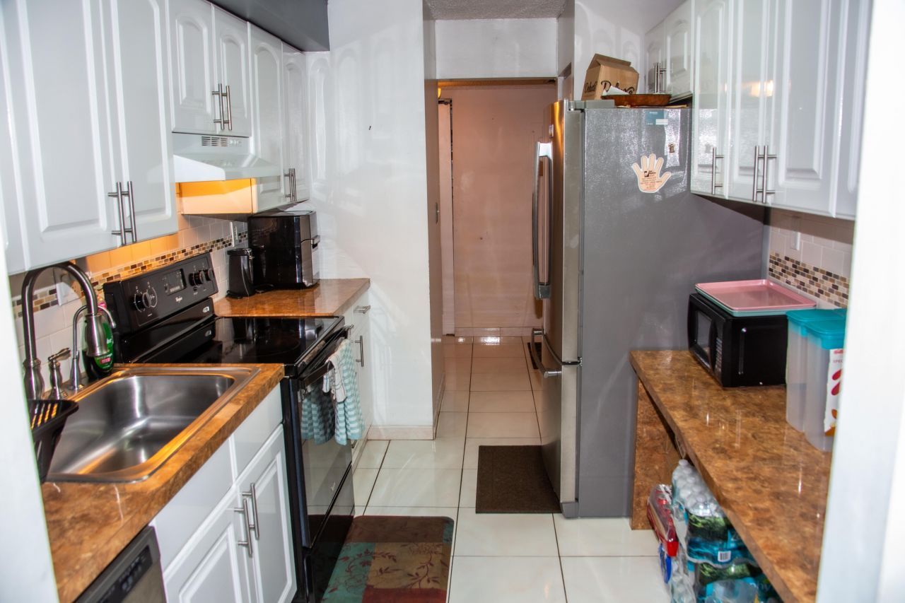 3821 Environ Boulevard, Unit 203, Lauderhill, FL 33319 Photo