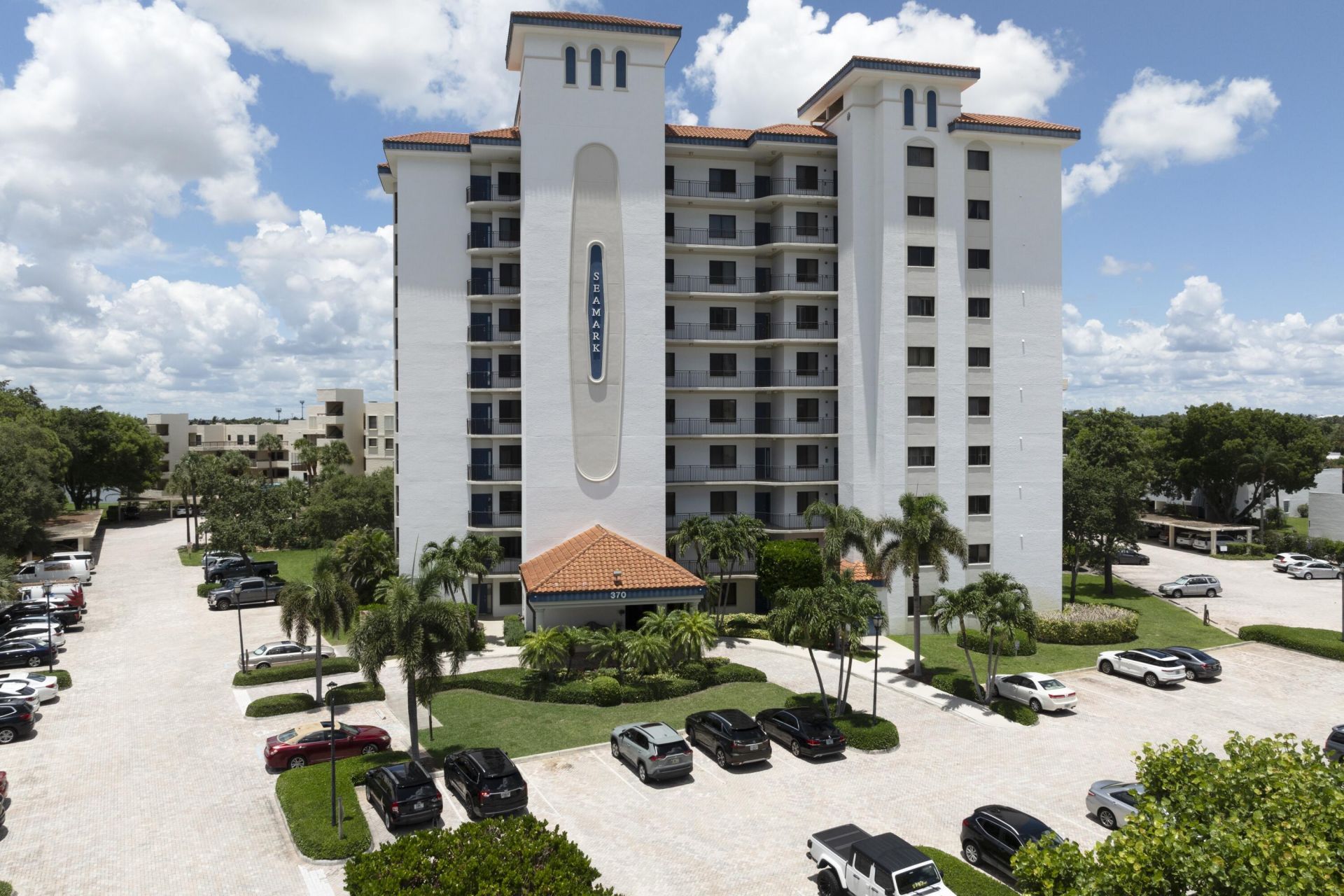 370 Golfview Road, Unit 103, North Palm Beach, FL 33408 Photo