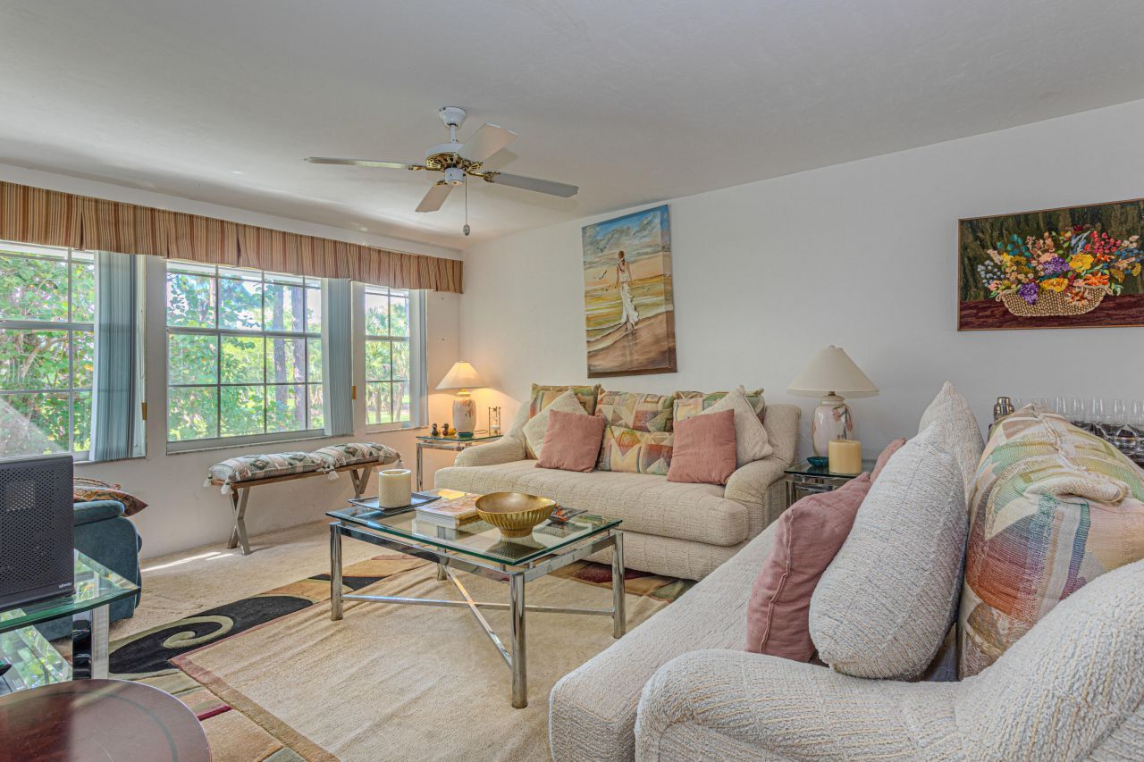 2007 Palm Beach Trace Drive, Unit 2007, Royal Palm Beach, FL 33411 Photo