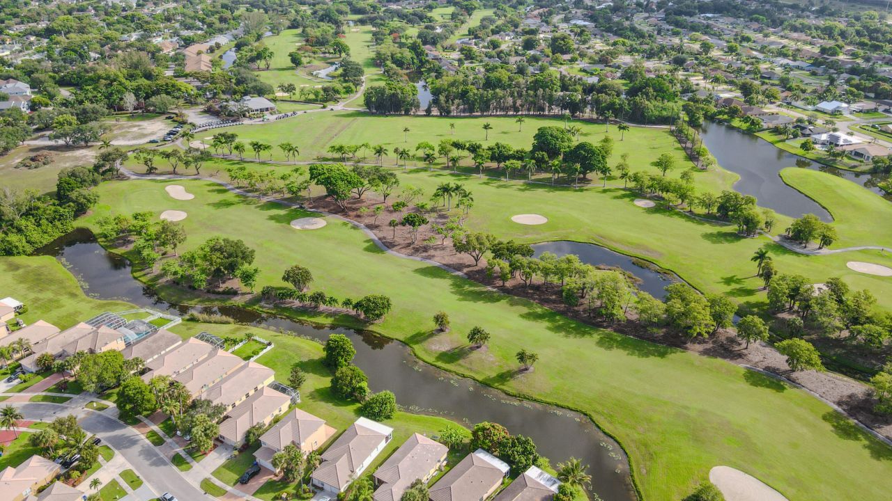 2007 Palm Beach Trace Drive, Unit 2007, Royal Palm Beach, FL 33411 Photo