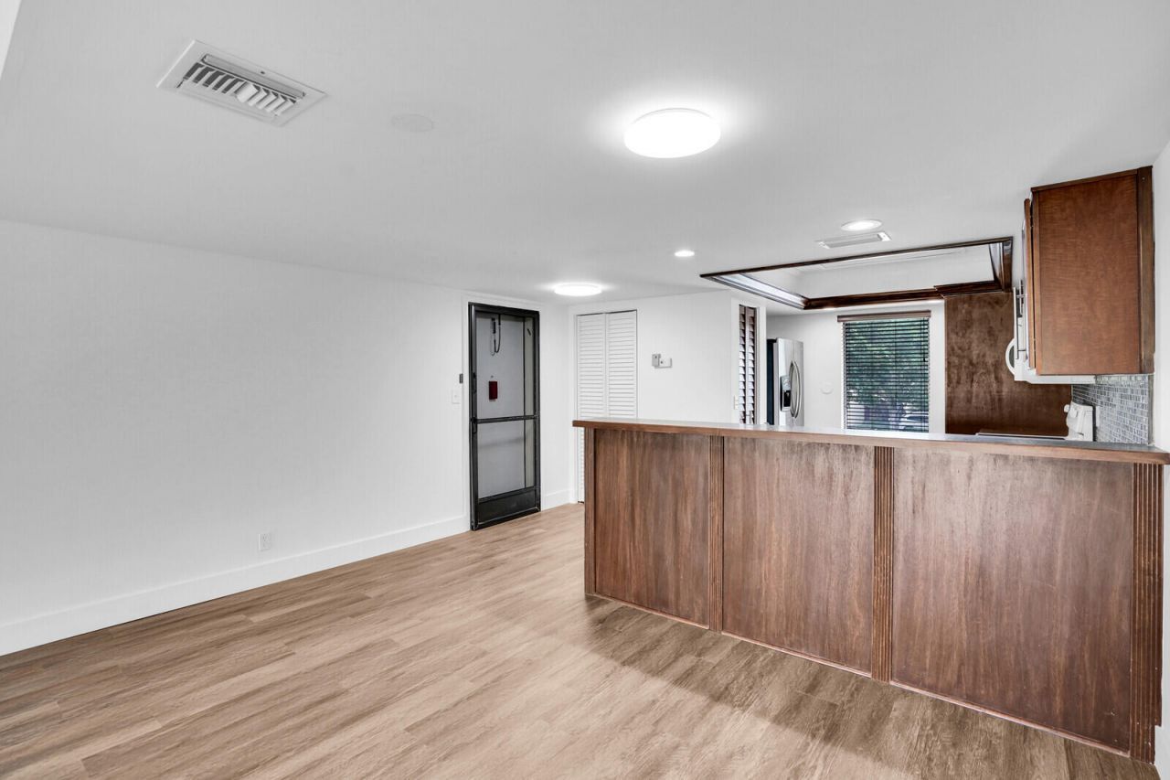 1701 Presidential Way, Unit A201, West Palm Beach, FL 33401 Photo