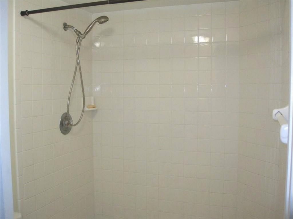 2815 N Course Drive, Unit 104, Pompano Beach, FL 33069 Photo