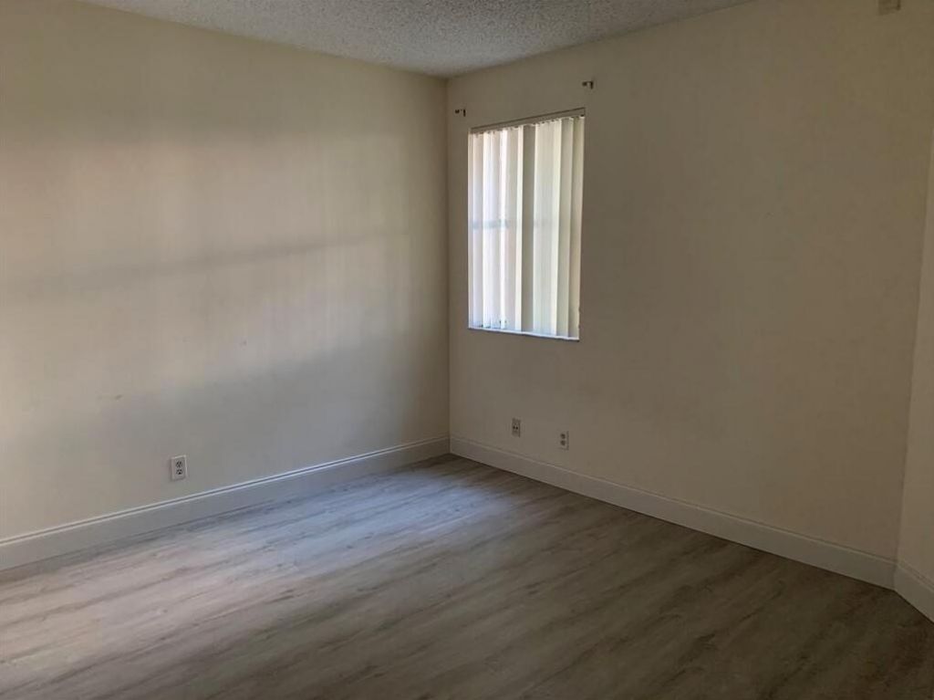 2815 N Course Drive, Unit 104, Pompano Beach, FL 33069 Photo