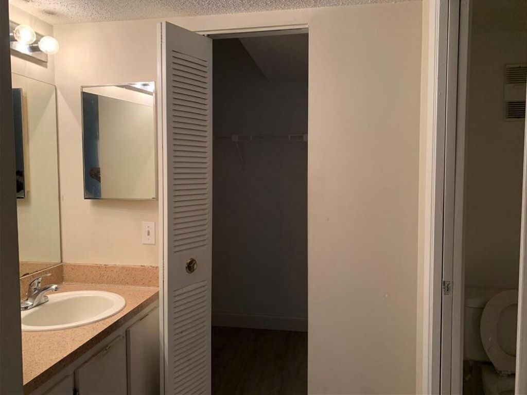 2815 N Course Drive, Unit 104, Pompano Beach, FL 33069 Photo