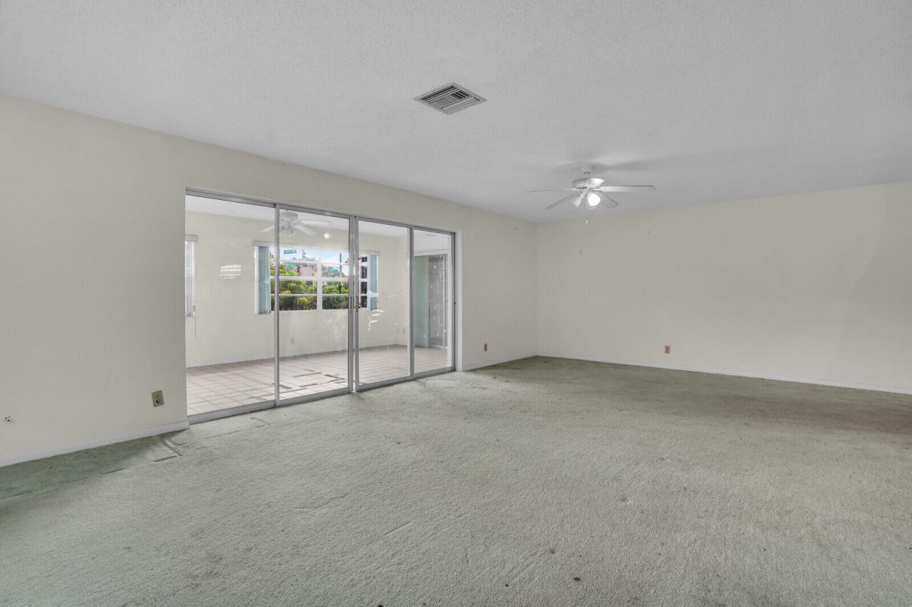 6113 Rainbow Circle, Greenacres, FL 33463 Photo