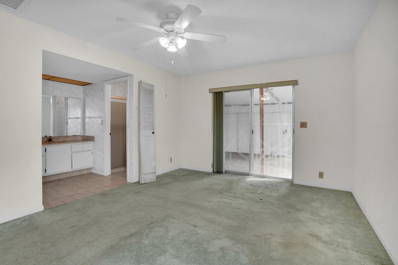 6113 Rainbow Circle, Greenacres, FL 33463 Photo