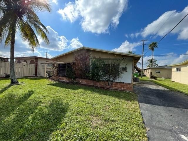 2625 NW 68th Avenue, Sunrise, FL 33313 Photo
