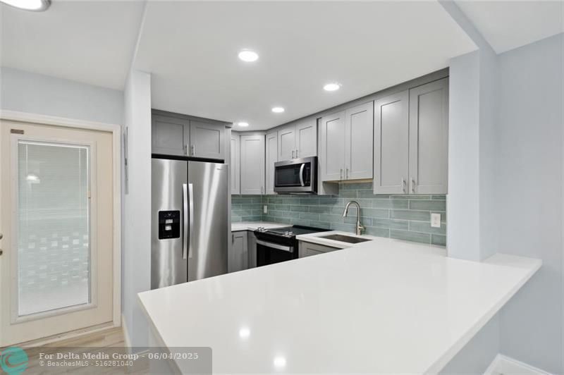 2731 NE 14th Street Causeway, Unit 232, Pompano Beach, FL 33062 Photo