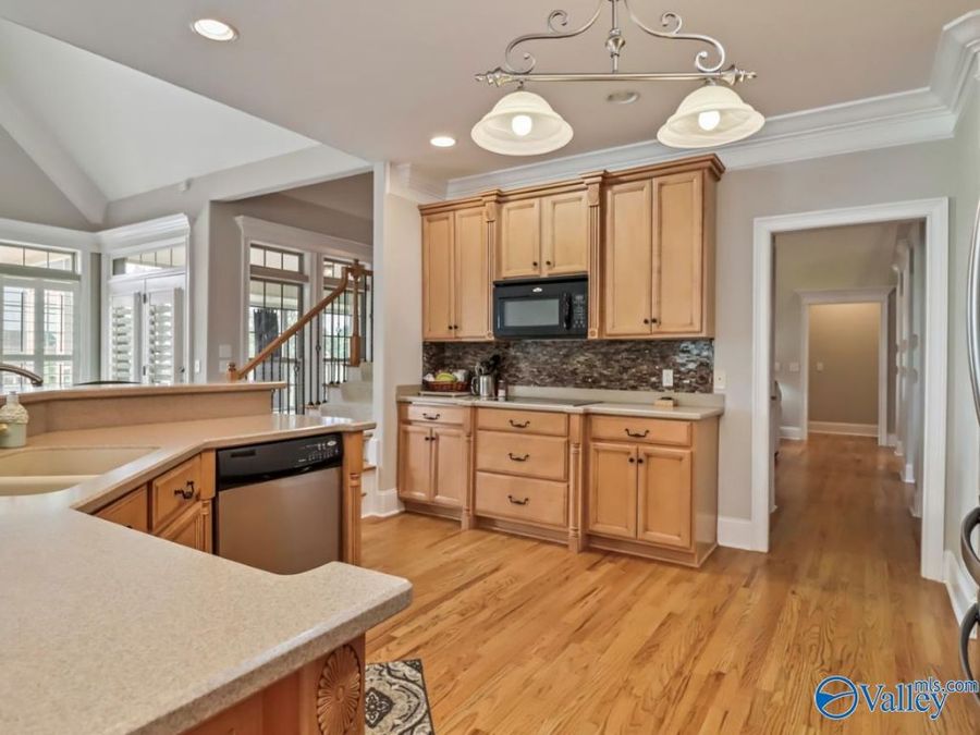Property Image 16