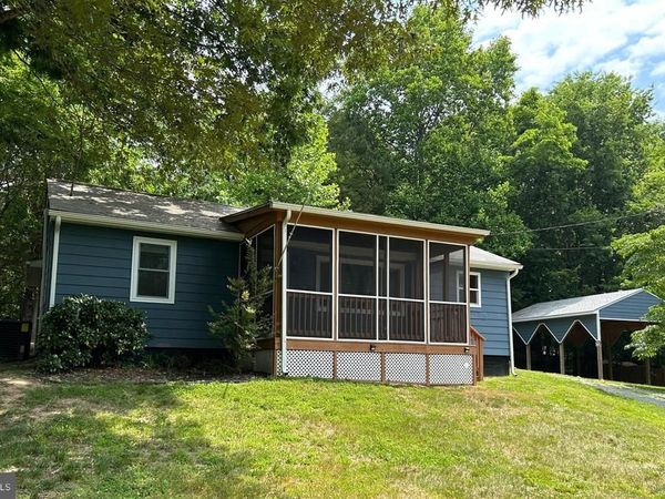 1346 N LAKESHORE DRIVE, LOUISA, VA 23093