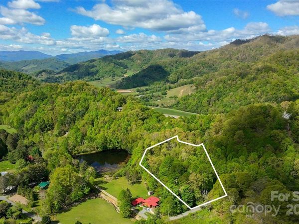 56 Hidden Valley Road, Clyde, NC 28721