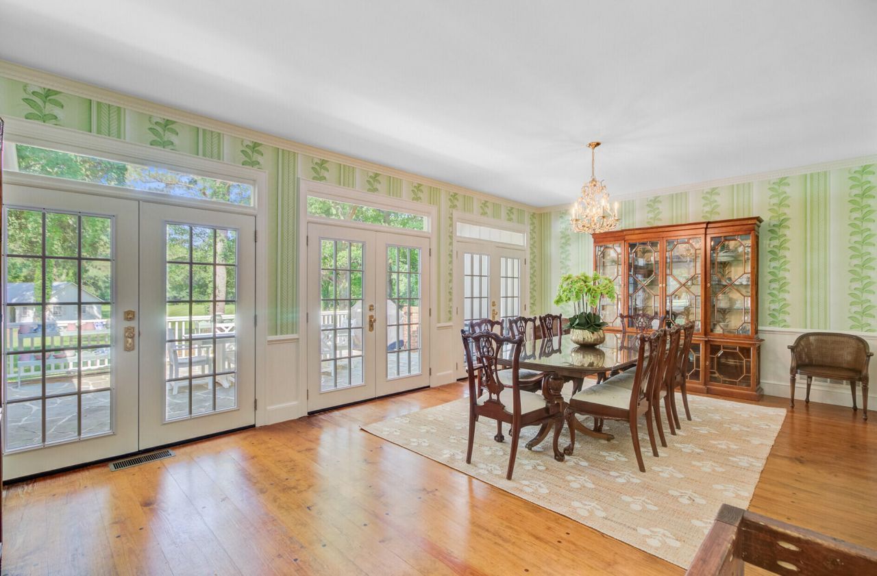 481 Cantey Lane Photo 15