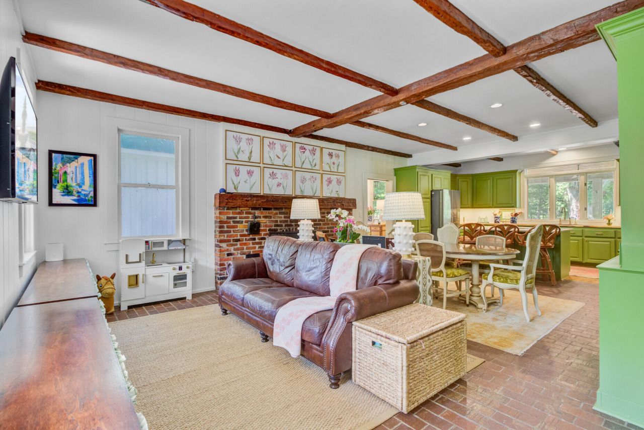 481 Cantey Lane Photo 26