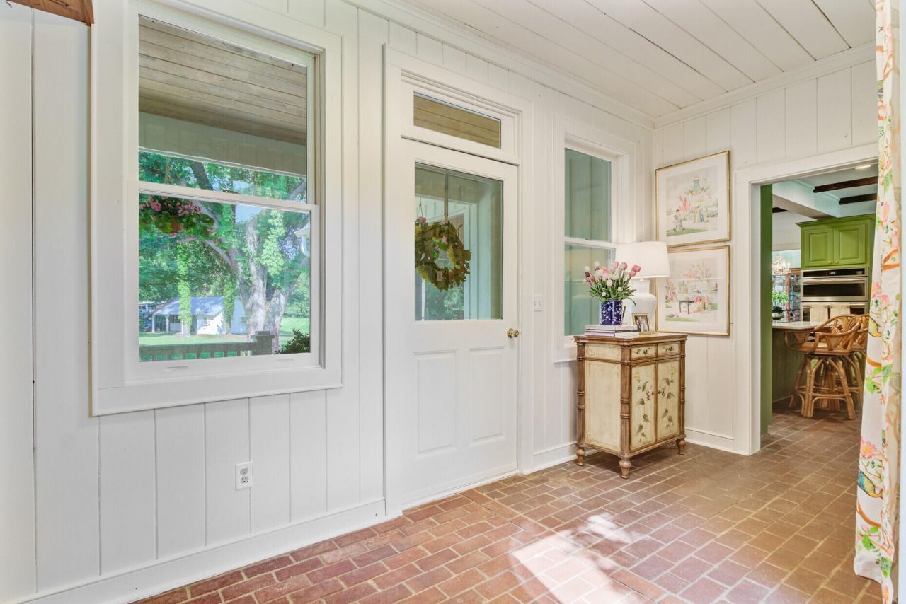 481 Cantey Lane Photo 30