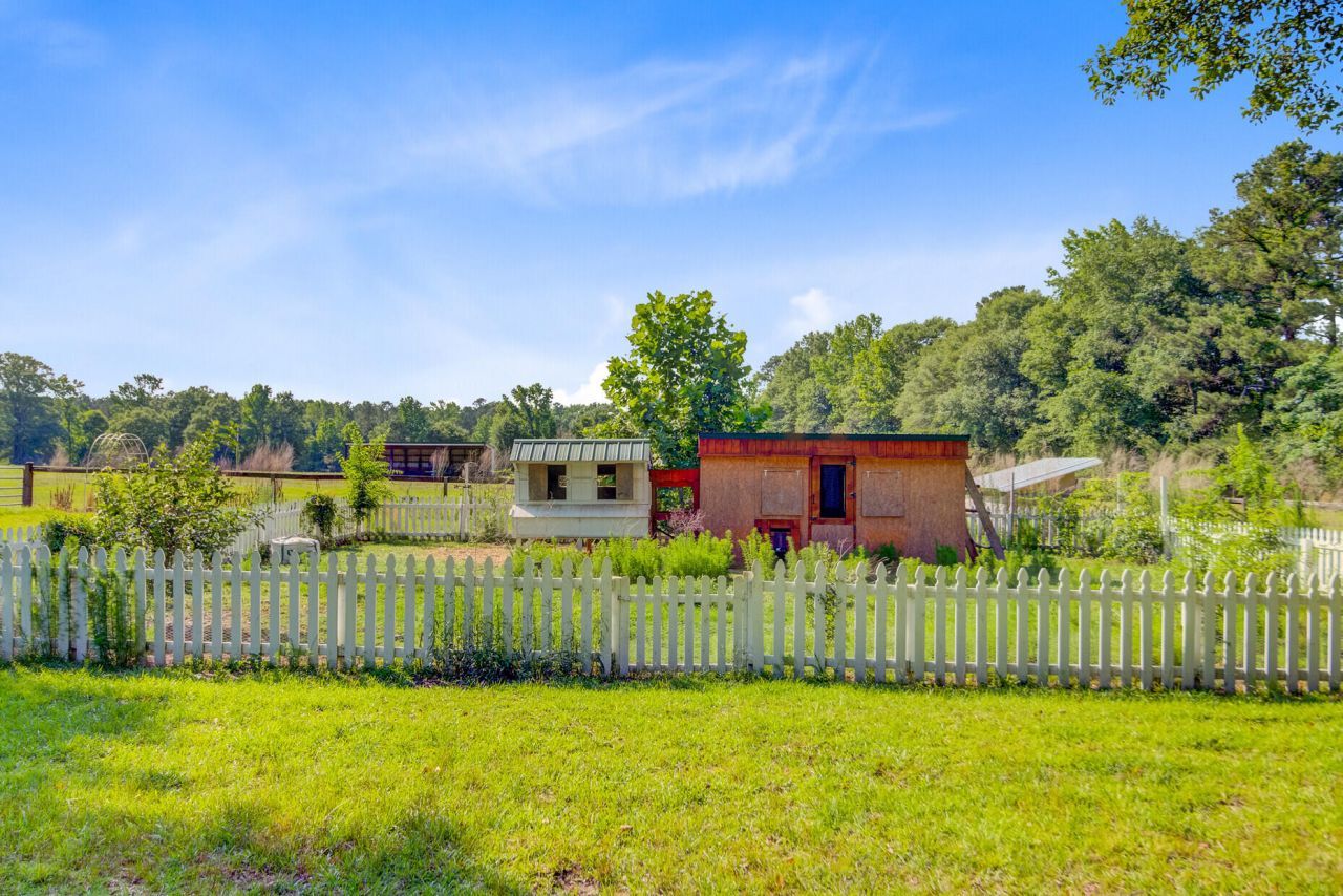 481 Cantey Lane Photo 93