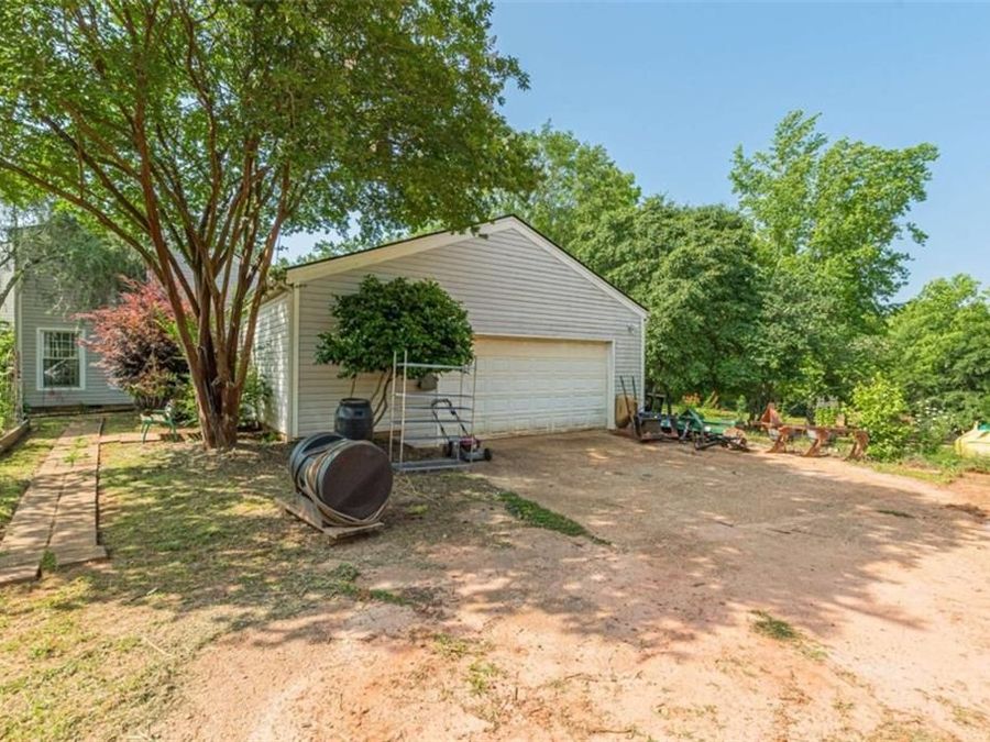 Property Image 84