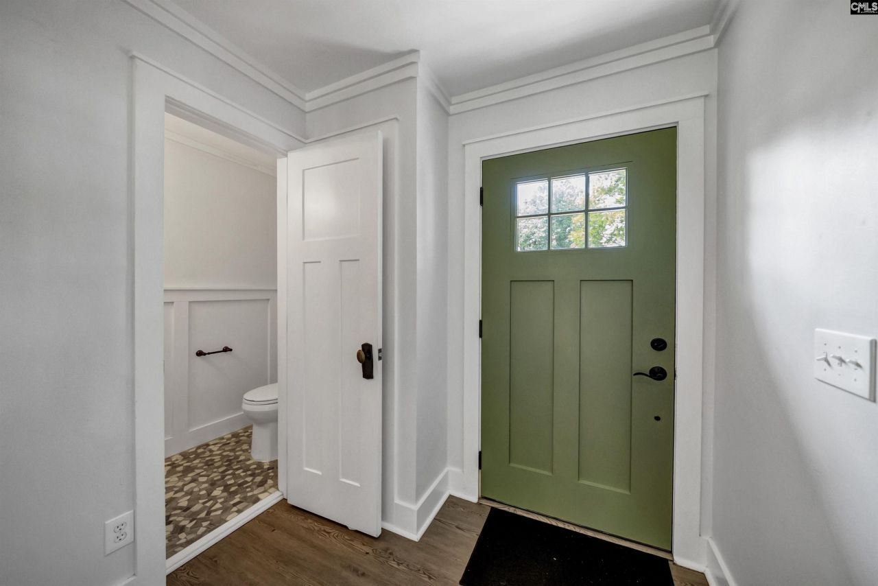 207 Mariners Row Photo 17