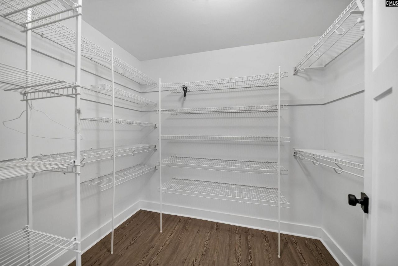 207 Mariners Row Photo 24