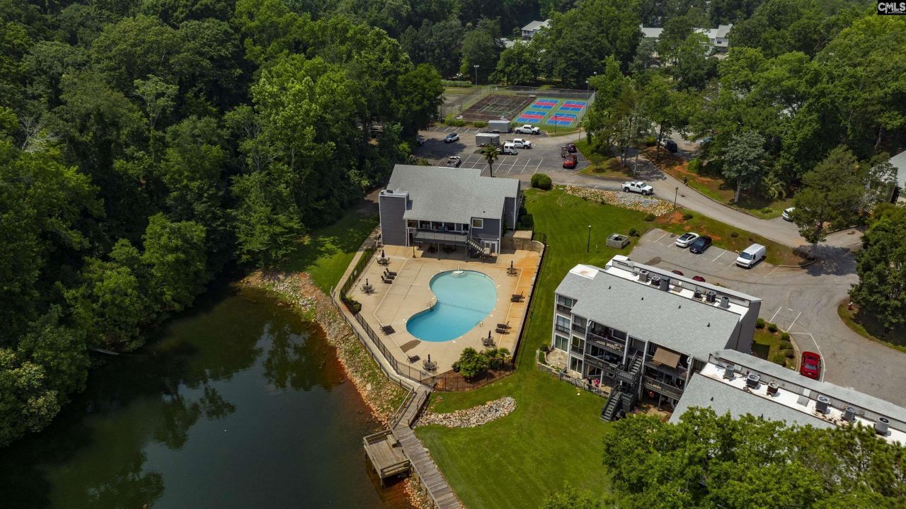 207 Mariners Row Photo 42