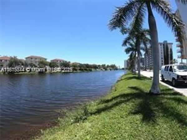 2025 NE 164th St, Unit 405, North Miami Beach, FL 33162