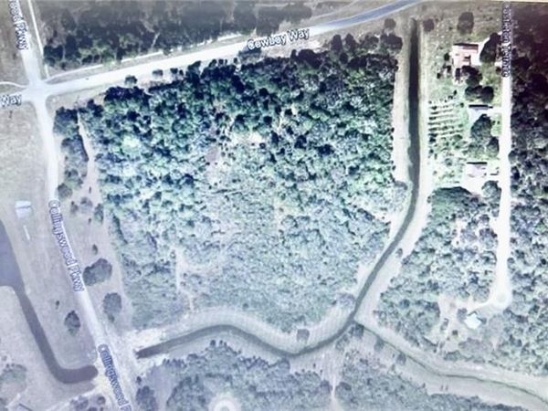 E Cowboy WAY, LABELLE, FL 33935