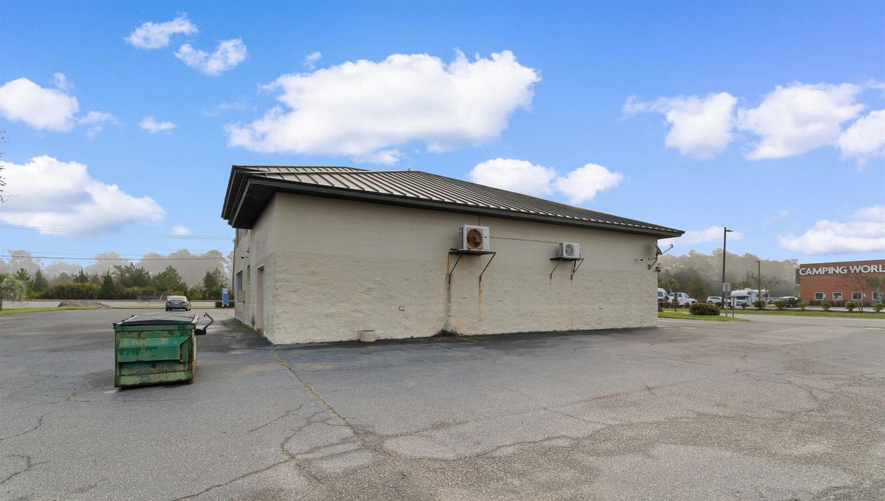 2321 Dick Pond Rd. Photo 7