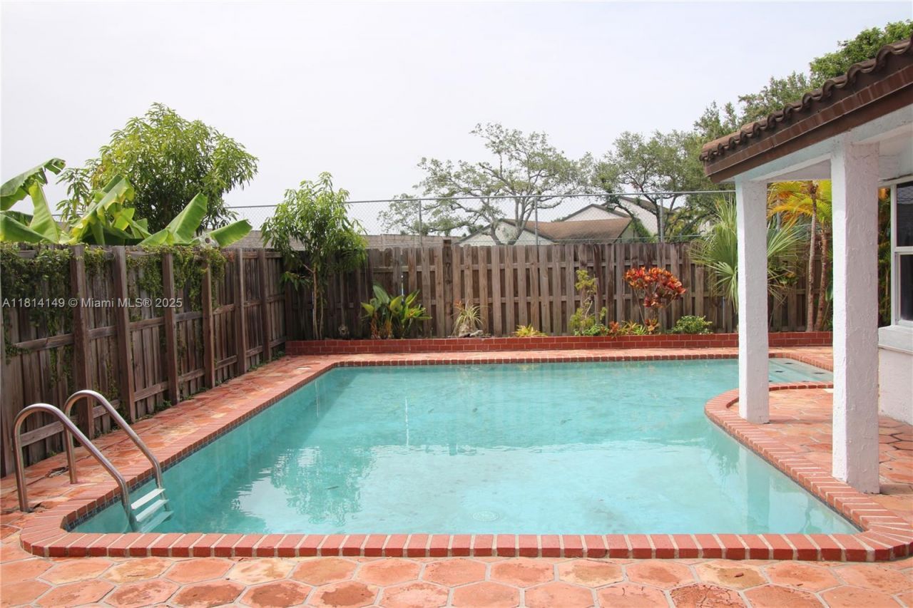 11861 SW 92nd Ln, Miami, FL 33186 Photo