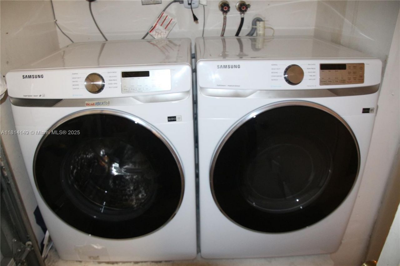 11861 SW 92nd Ln, Miami, FL 33186 Photo