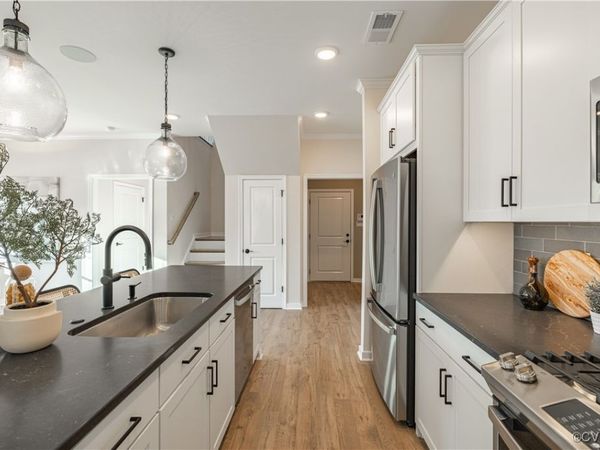 16407 Creekstone Point Avenue, Chesterfield, VA 23120