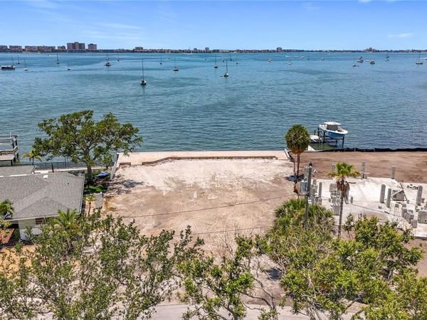 4771 BAYWOOD POINT DRIVE S, GULFPORT, FL 33711