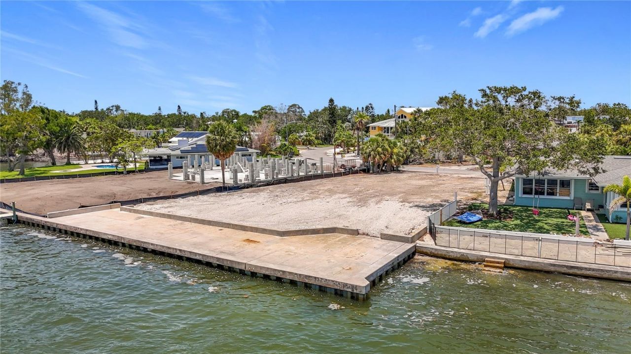 4771 Baywood Point Drive S, Gulfport, FL 33711 Photo