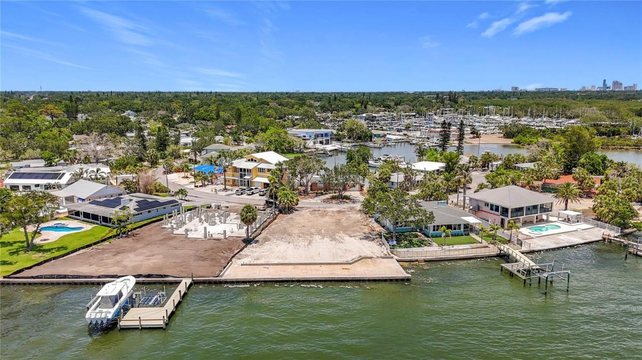 4771 Baywood Point Drive S, Gulfport, FL 33711 Photo