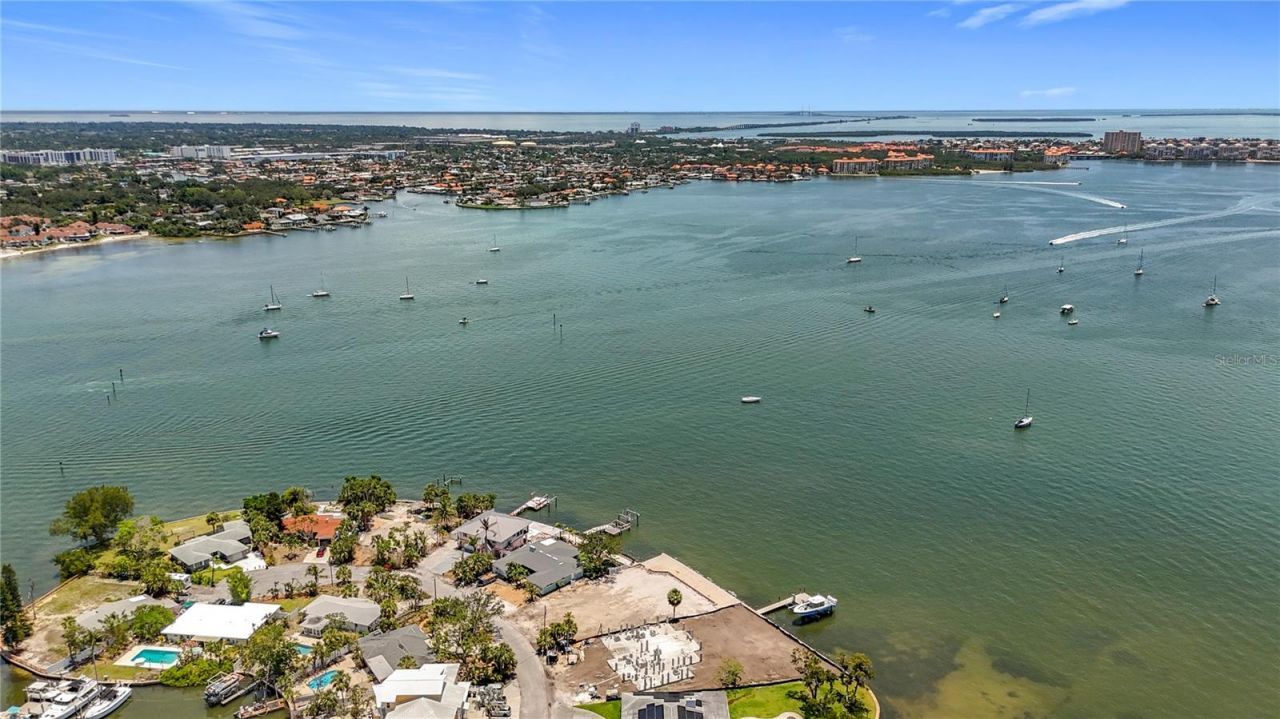 4771 Baywood Point Drive S, Gulfport, FL 33711 Photo